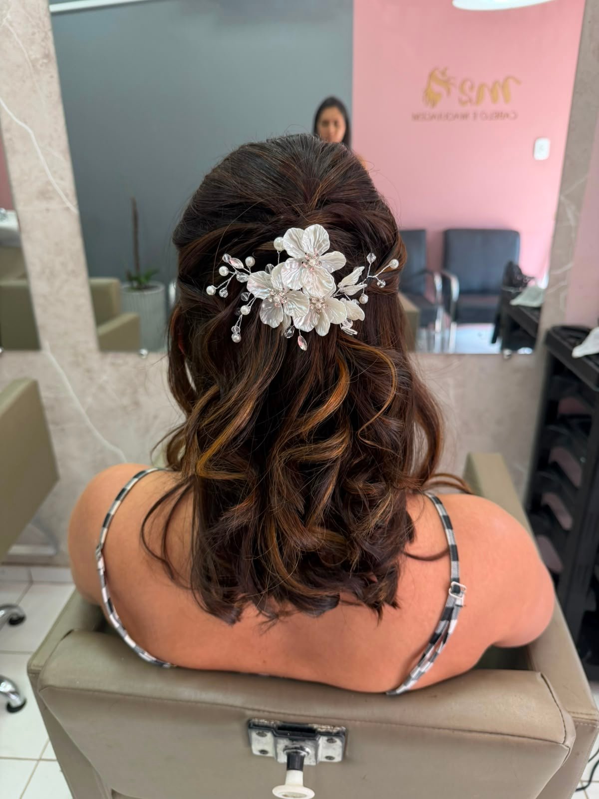 Trabalho de cabelo realizado no salão M2