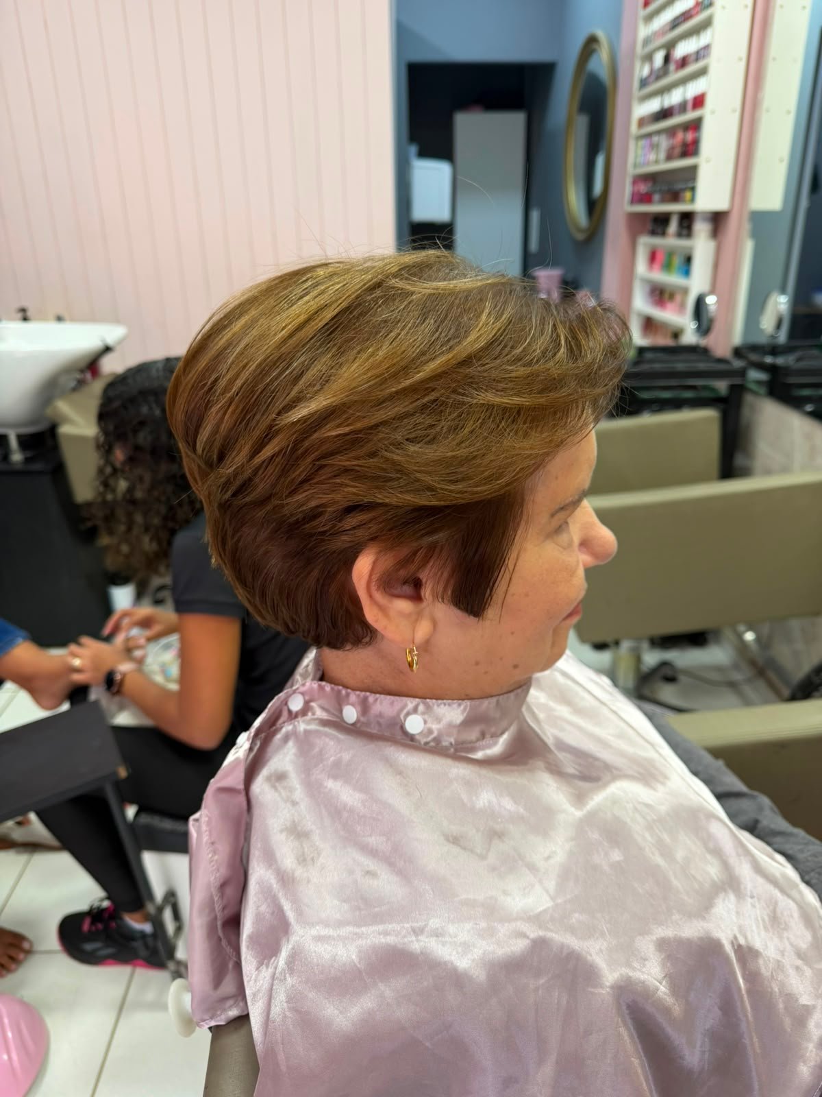 Trabalho de cabelo realizado no salão M2
